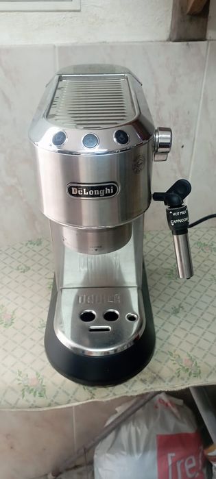 Máquina de café delongui