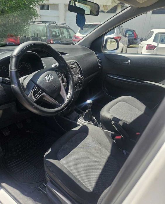 Hyundai i20 2014 Impecável | Revisão Feita | Sem Defeitos | Pronto a Andar | Aceito Mecânico