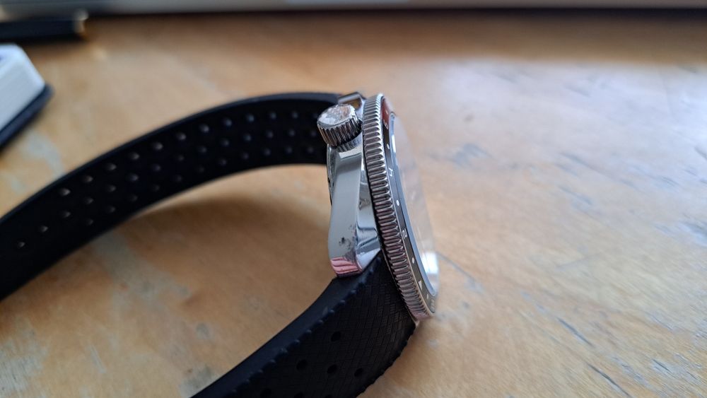Lip Marinier GMT, ( Diver + GMT) 200 m, Szafir