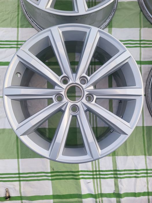 Felgi London 17" 5×112 Passat B7 B8