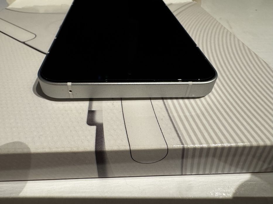 Nothing Phone (2) 12/256 White gwarancja szkło Spigen nowe komplet