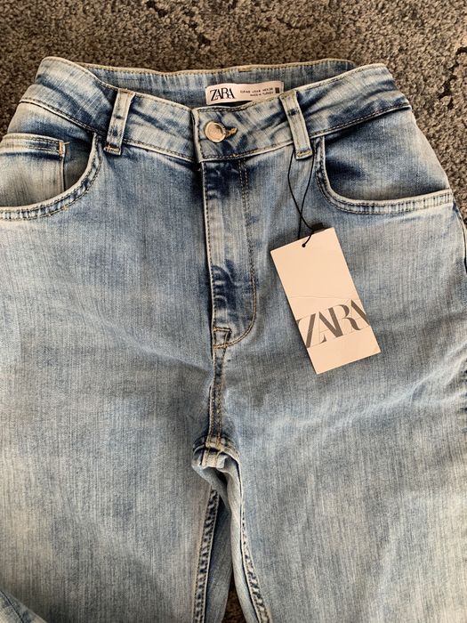 Джинси Zara тягнуться
