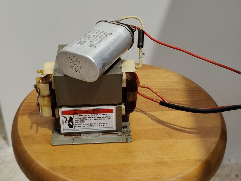 Transformator mikrofali