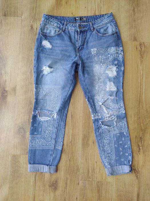 Джинси "FB Sister Denim" з принтом.