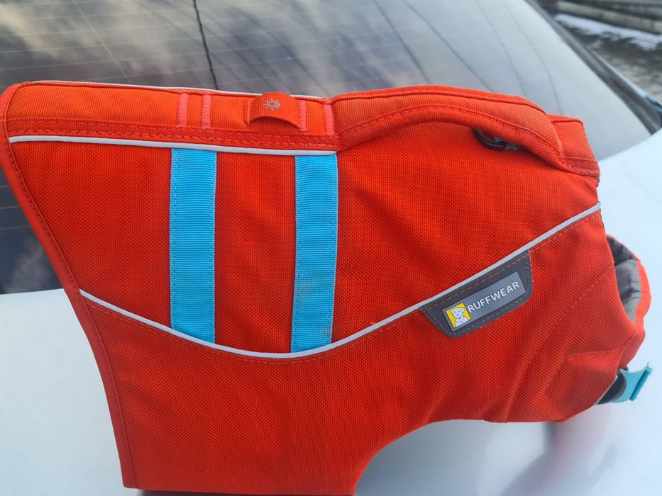 Спасательний жилет для собак