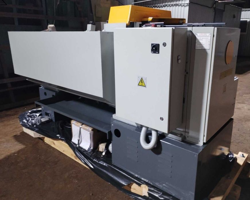 Токарно-гвинторізний верстат ZMM CU400M/1000 (Болгарія)