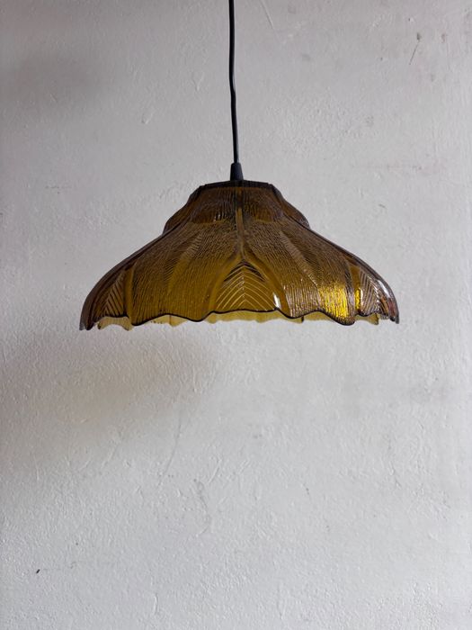 lampa wisząca retro prl miodowa