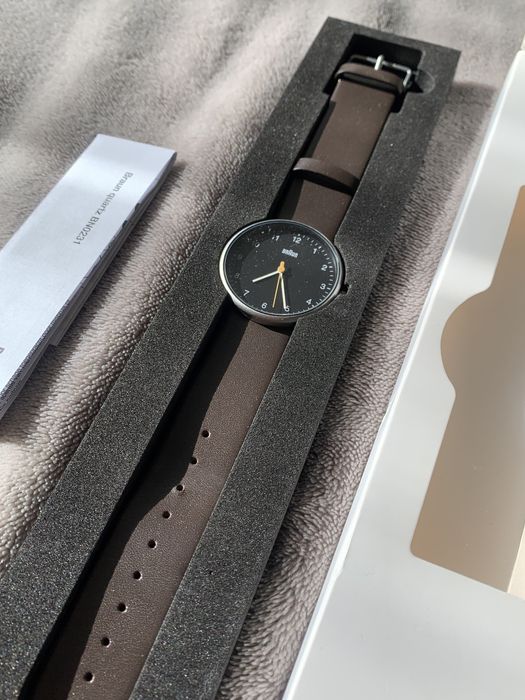 Кварцовий наручний годинник Braun BN0231