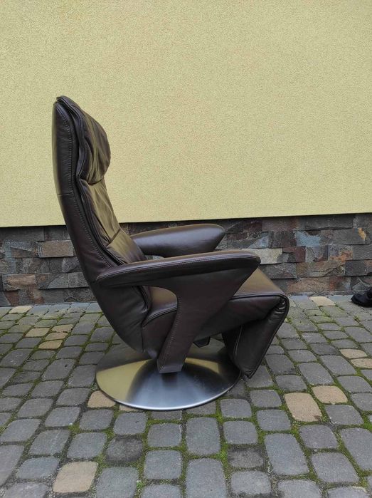 Шкіряне крісло HUKLA