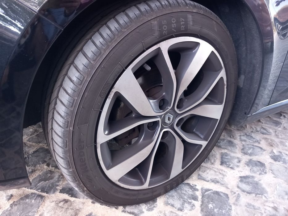 Renault Mégane Sport Tourer versão intense
