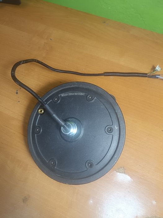 Silnik hulajnogi 8.5 całą 350W 36V