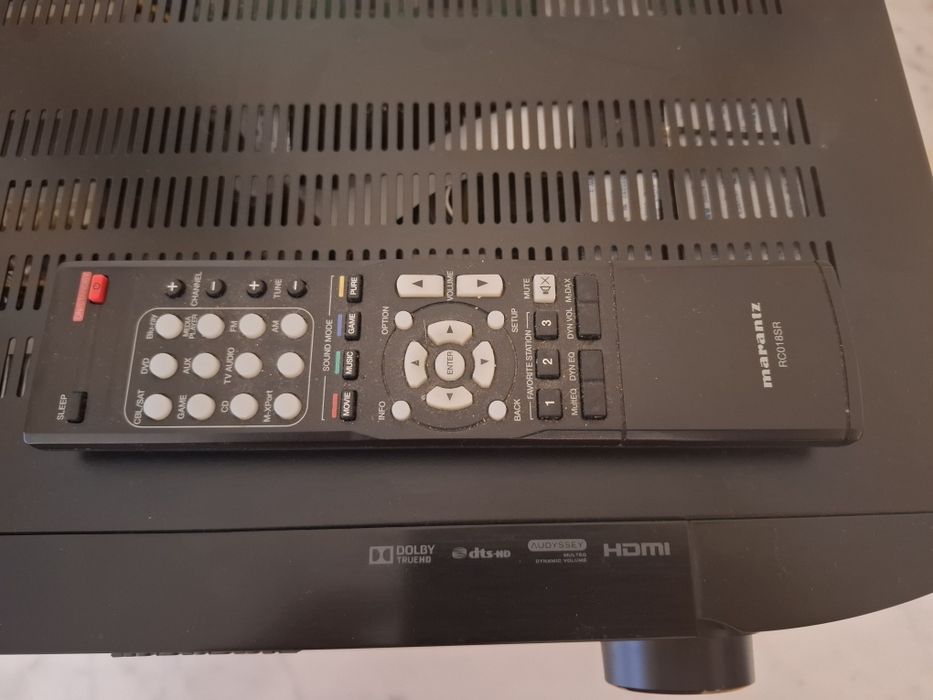 Amplituner stereo Maranz