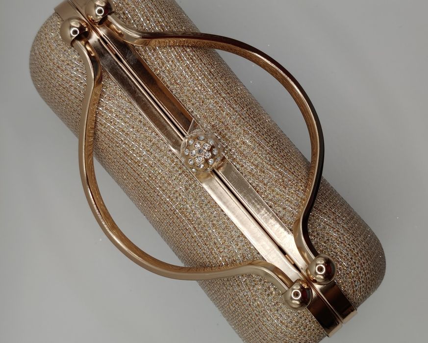 Torebka brokatowa kuferek