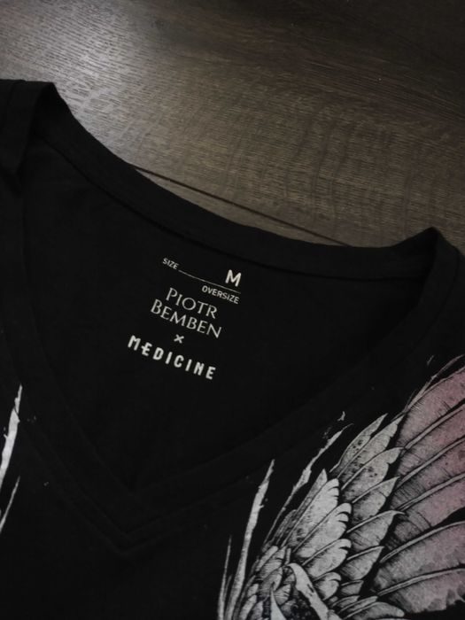 Medicine koszulka oversize M nowa
