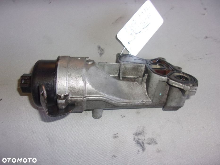 PODSTAWA FILTRA OLEJOWEGO PEUGEOT 207 1.4