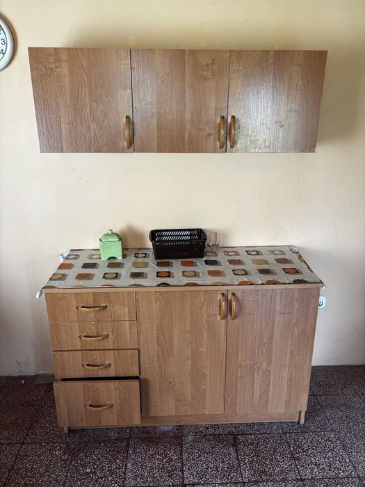 Oddam stół, szafe, szafki, lustro