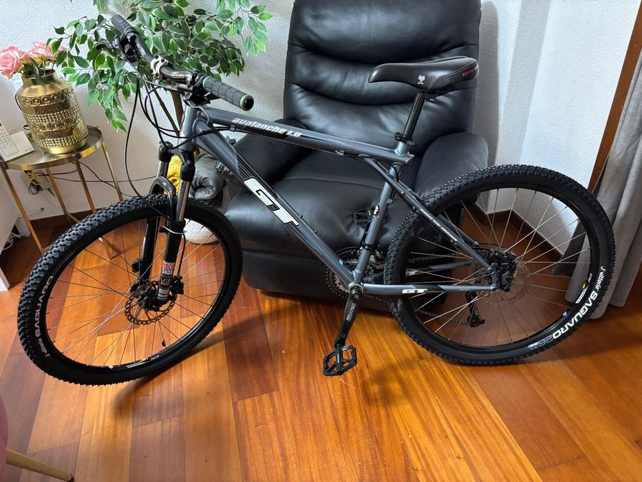 Bicicleta GT AVALANCHE 1.0 excelente estado