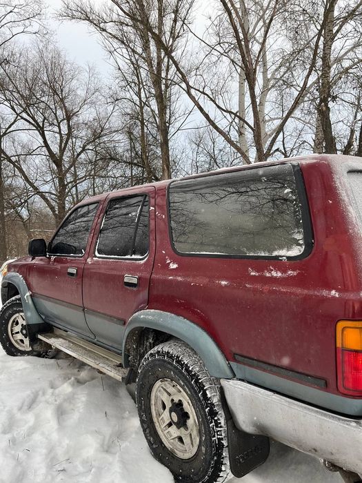 Toyota Hilux Surf 130