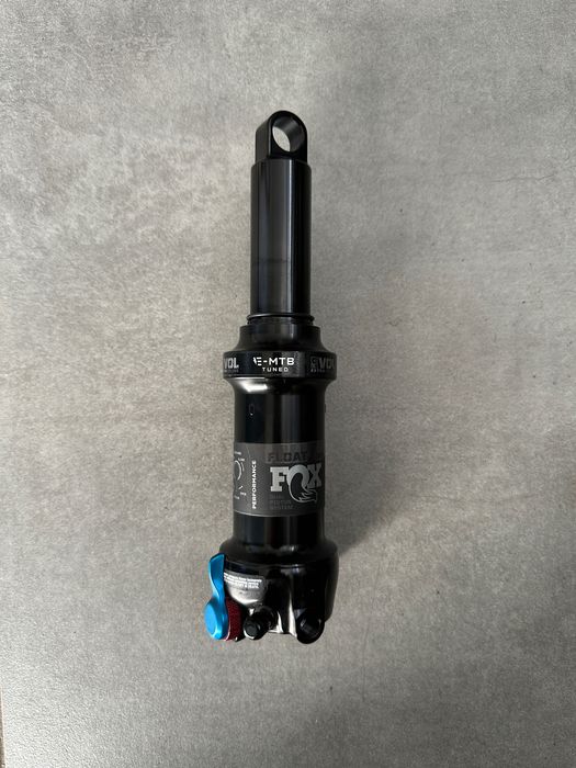 Damper Fox Float Performance DPS 205x65