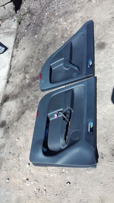 Siedzenia fotele golf V plus boczki komplet Europa