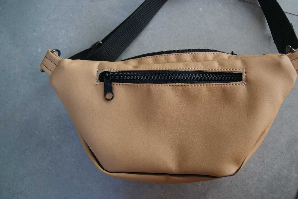 Nerka Handmade Ekoskóra z haftem kota