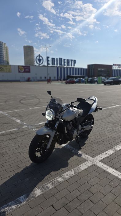 Honda Hornet CB 600 F 2003 в отличном состоянии