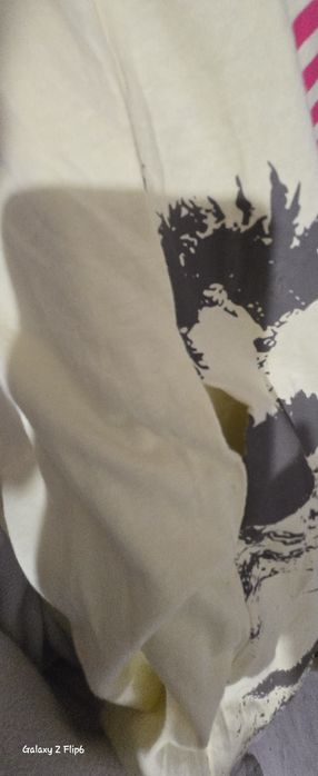 Nowa koszulka uszkodzona na szwie trussardi