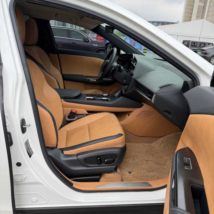 Продам електричний Lexus RZ 450e 2023