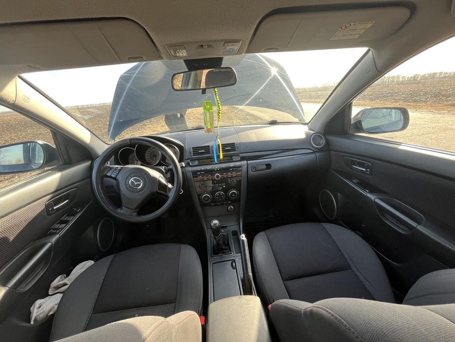 Продам сімейний автомобіль