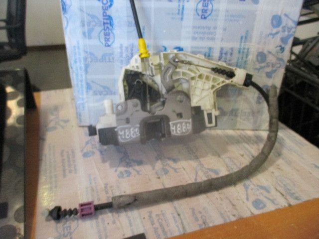 Fechadura / fecho porta frente esquerdo MERCEDES-BENZ Classe C (W204)