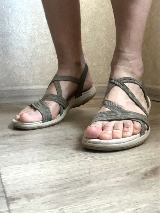 Босоножки Skechers 39/40