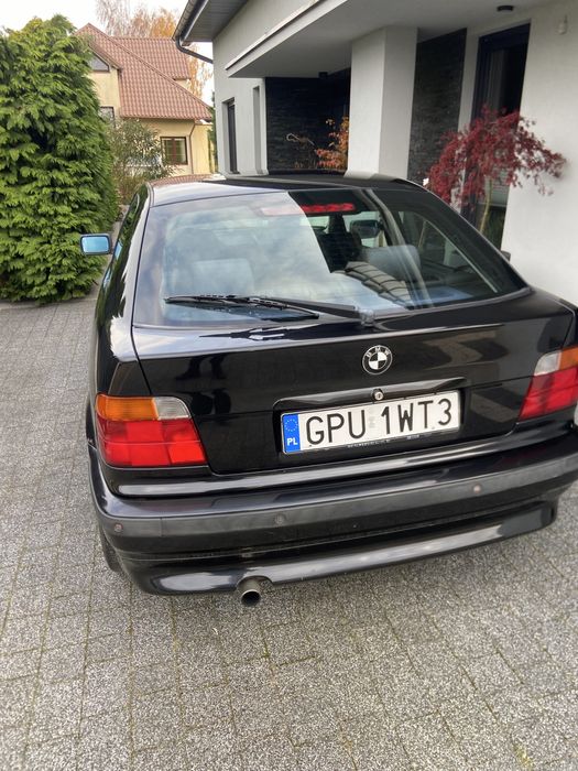 BMW E36 COMPACT 316i 1.9L 2000.r
