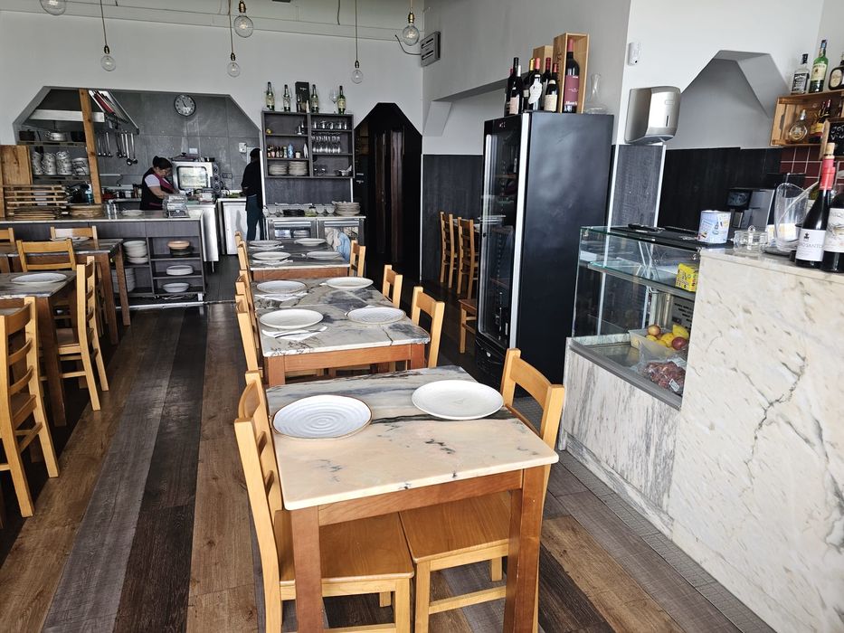 Restaurante para trespasse em Santa Iria da Azóia