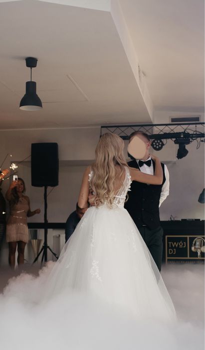 Suknia ślubna Lilian West 66155