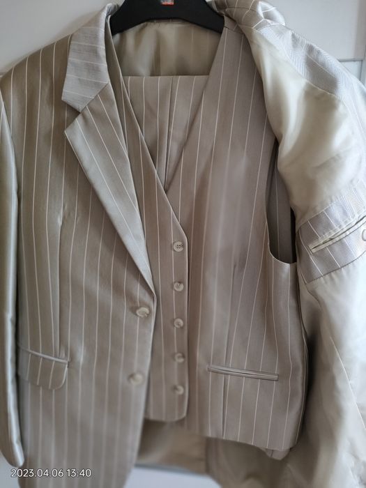 Garnitur męski lub młodzieżowy