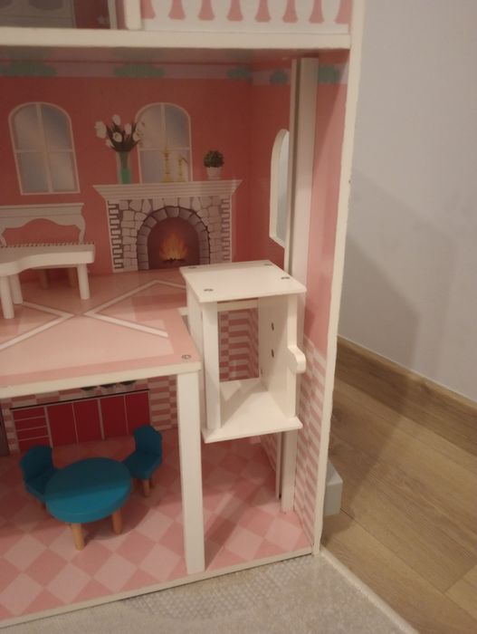 Domek dla lalek duży