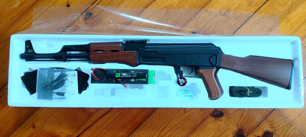 AK CYMA 522 G. II - airsoft Novo