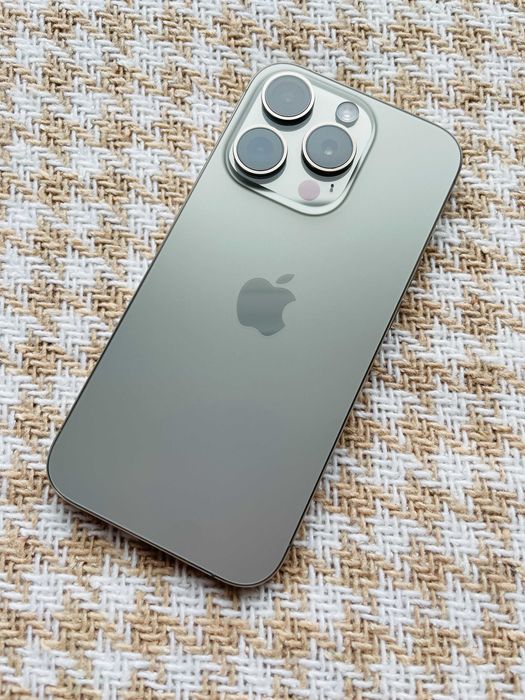 IPHONE 15 PRO 256Gb Natural Titanium NEVERLOCK ( 95559)