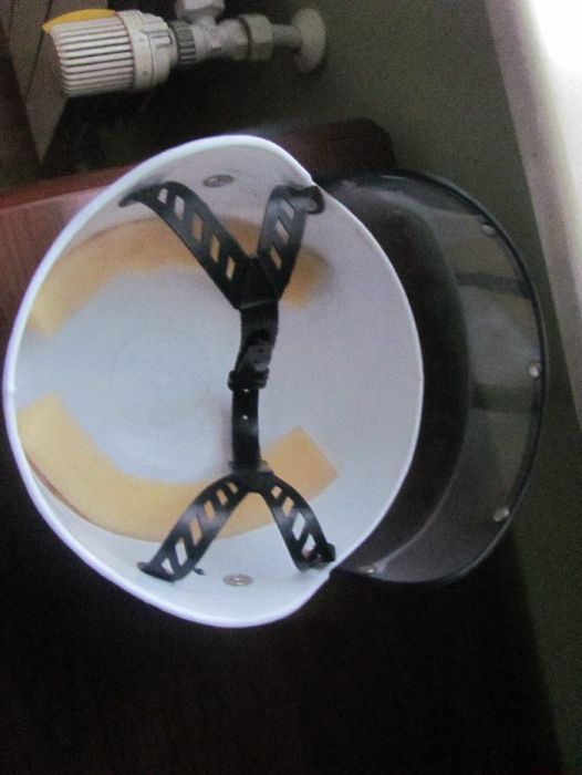 Kask policyjny repika