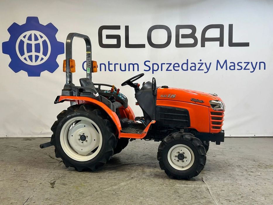 Kubota KB18  Traktor Japoński 4x4 KUBOTA KB18 M2225-11 *GLOBAL*