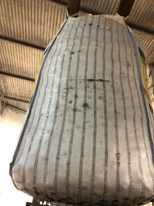 Big bags.                      …..64284136990465122