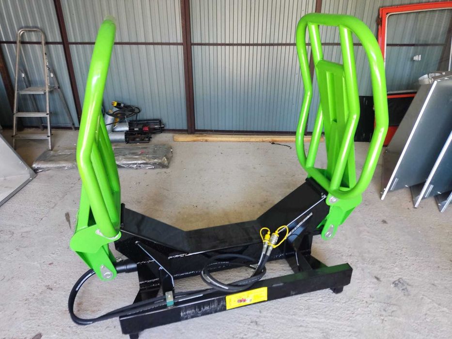 Wytrzymały Chwytak do bel Balotow siana słomy METAL-TECHNIK 1 siłownik