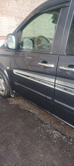 Продам Мерседес  Вито Mercedes Benz Vito 639 111