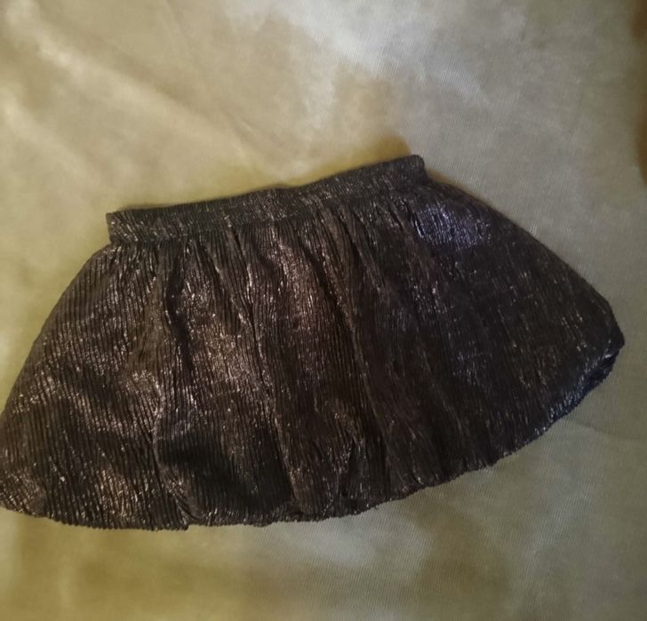 Красива спідниця OVS, 2-3 роки