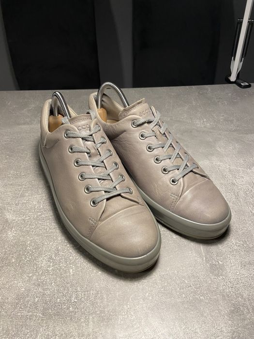 Продам кроссовки ecco soft