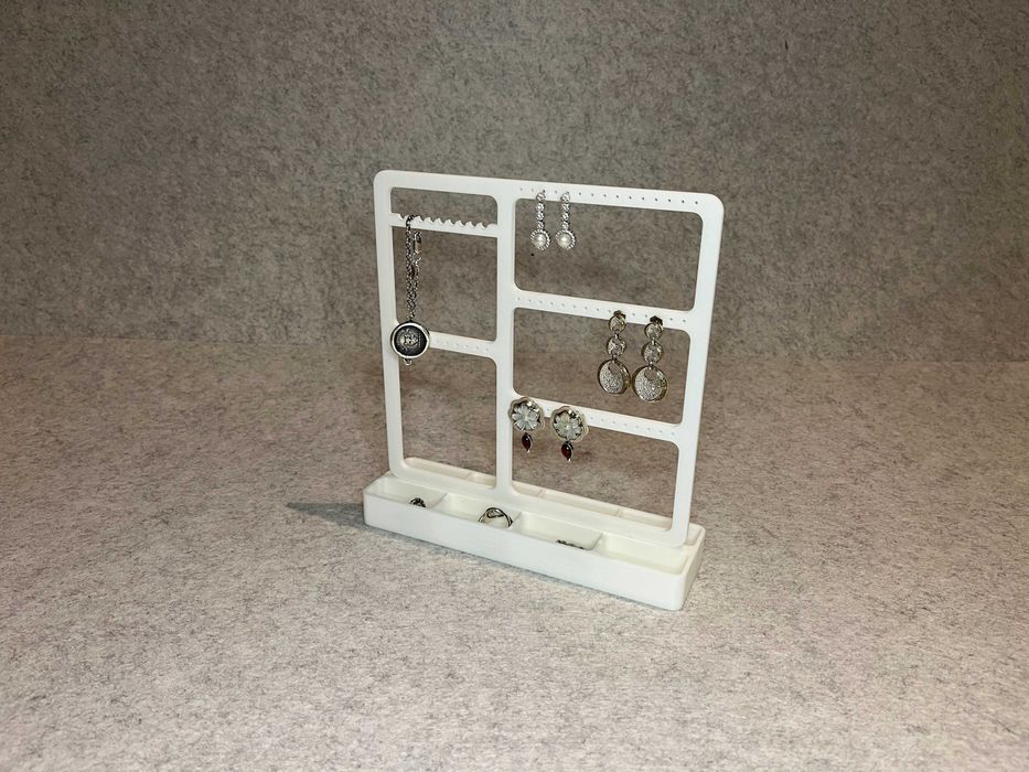 Stojak organizer na bizuterie