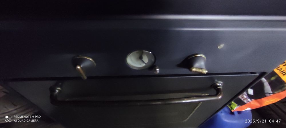 Духова шафа Ariston