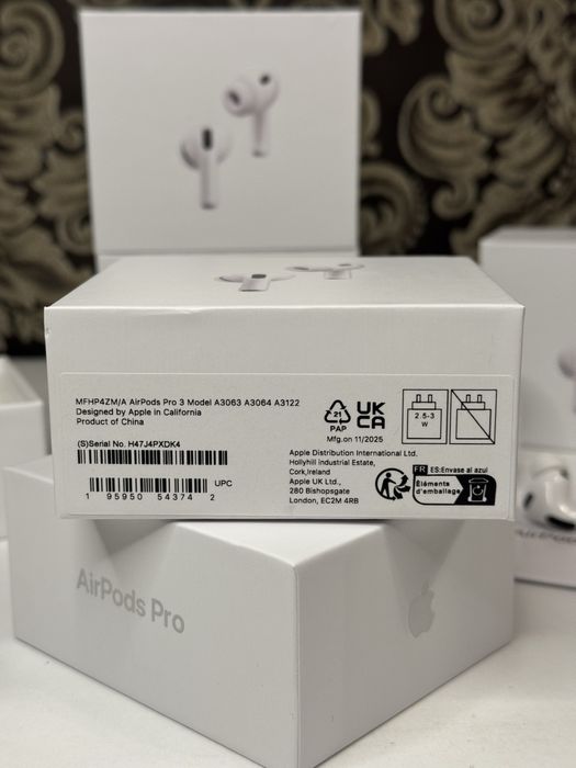 Навушники Apple AirPods Pro 3