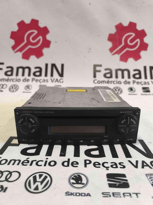Rádio / Auto Rádio SEAT IBIZA III 2.0 (85 kW / 116 cv) [04.2002 - 11.2009] 6L0035156 (OEM) | 91842881 (OEM)