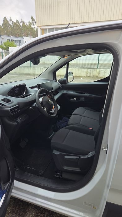 Peugeot E-Partner 13.000KM | GARANTIA | NACIONAL-3 LUG- IVA DEDUTIVEL
